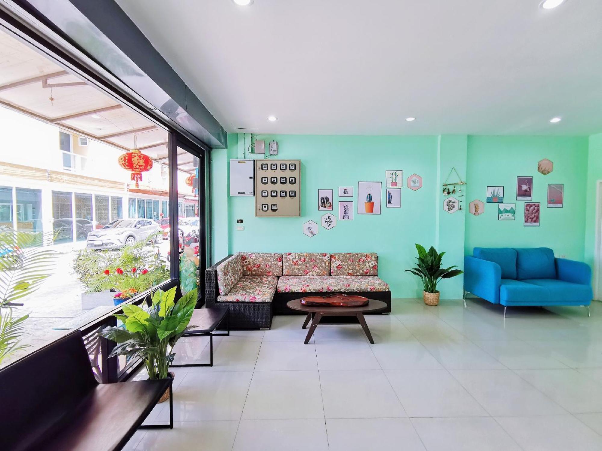 Lanting Hotel Patong Exterior photo
